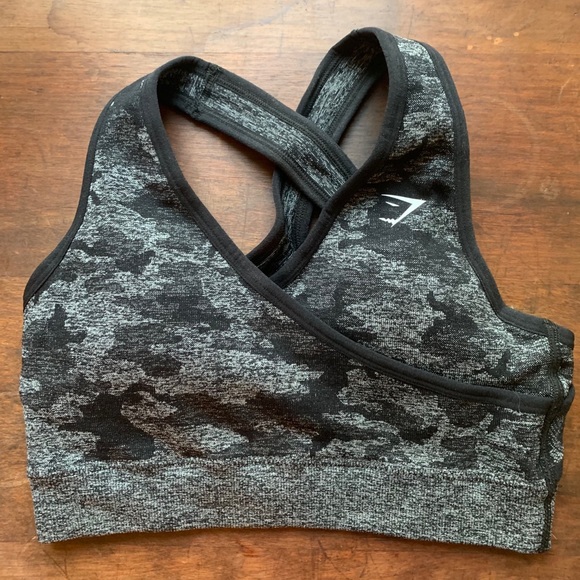 Gymshark Black Camo Seamless Sports Bra Small - Picture 2 of 2